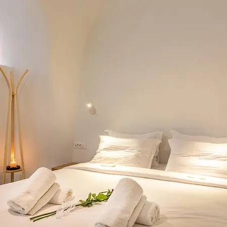 Villa Veneston Fira (Santorini)