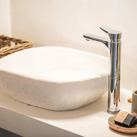 Veneston Fira (Santorini)