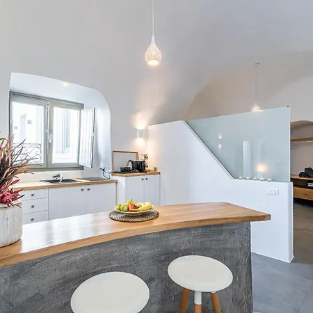 Veneston Villa Fira (Santorini)