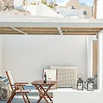 Veneston Villa Fira (Santorini)
