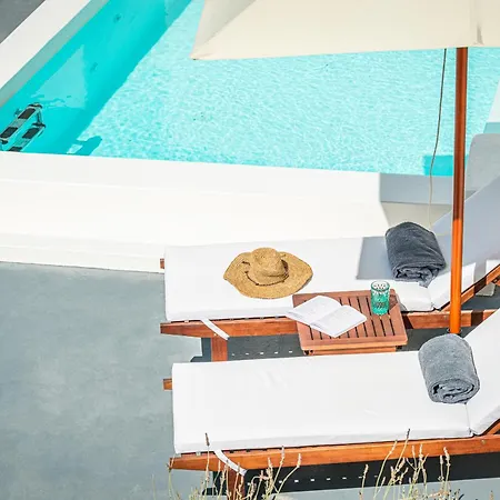 Veneston Suites, Kapari Fira (Santorini)