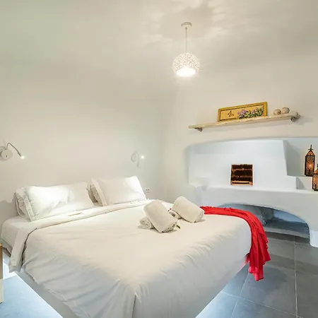 Villa Veneston Fira (Santorini)