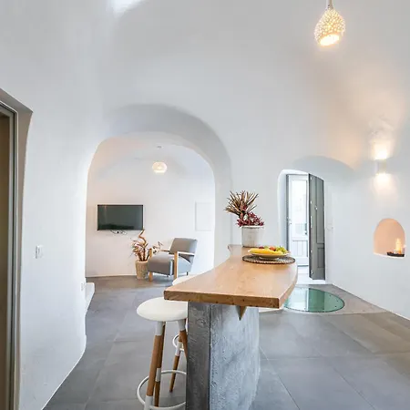 Veneston * Fira (Santorini)