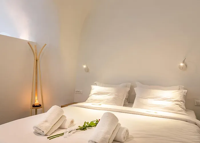 Villa Veneston Fira (Santorini)